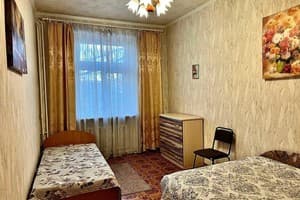 Двухкомнатная в центре города 8