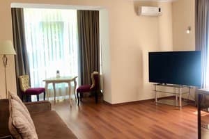 Отель Helen-Hotel. Улучшенный трехместный  1